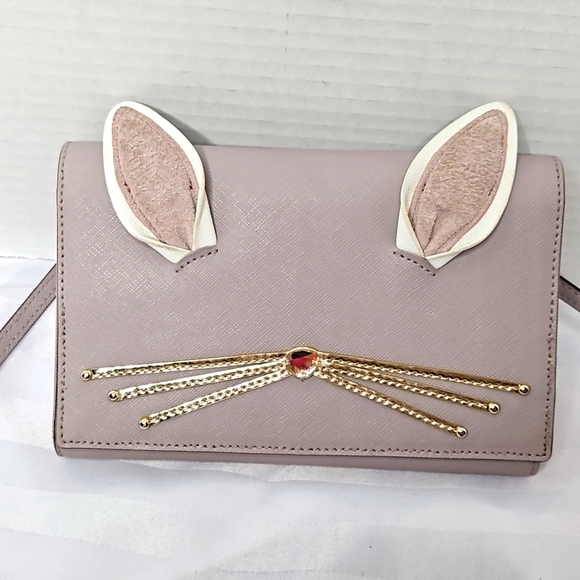 Kate Spade Rabbit Winni -Hop TO It Crossbody Bag in Taupe. - Picture 1 of 10